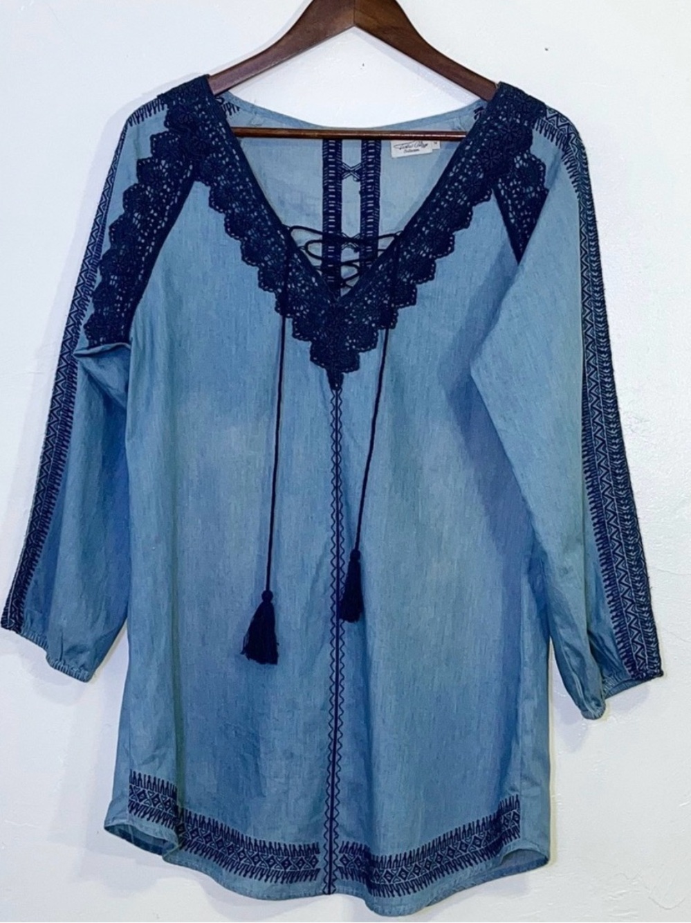 Tasha Polizzi Chambray Denim Tunic Top Blouse Medium